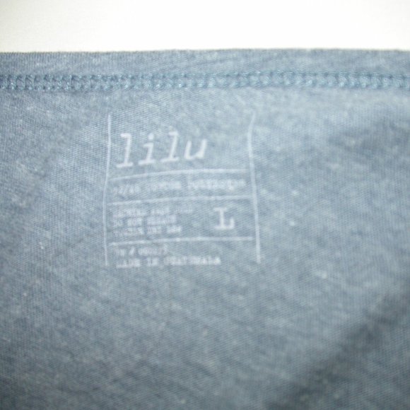 Hi/Low T-shirts - 3 - Picture 9 of 16